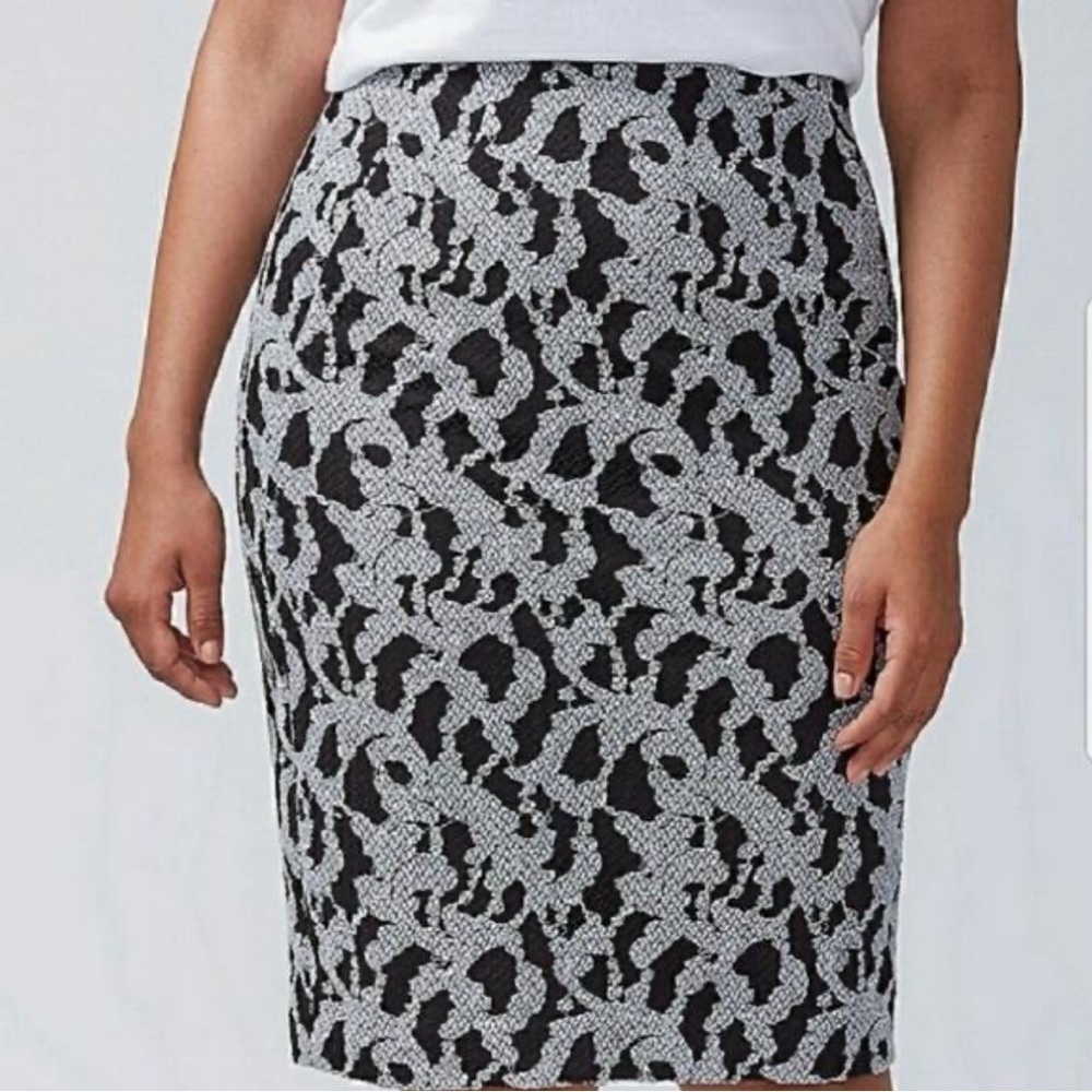 CLEAR-OUT Lane Bryant Lace Overlay Ponte Knit Pencil Skirt